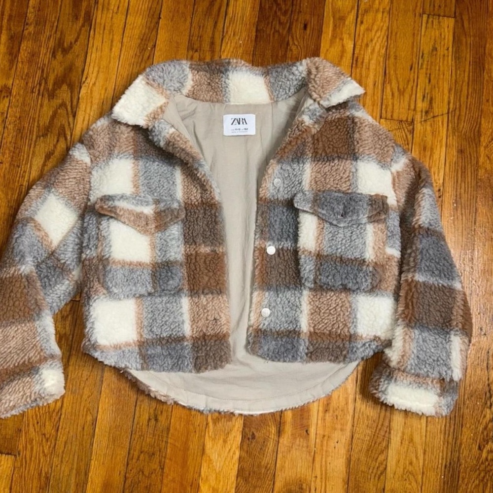 ZARA Plush Plaid Sherpa Jacket in Cream, Brown & Gray